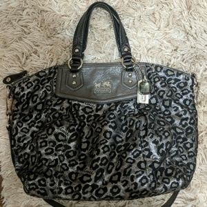 🔥 Coach Ocelot Print Purse - MUST GO!